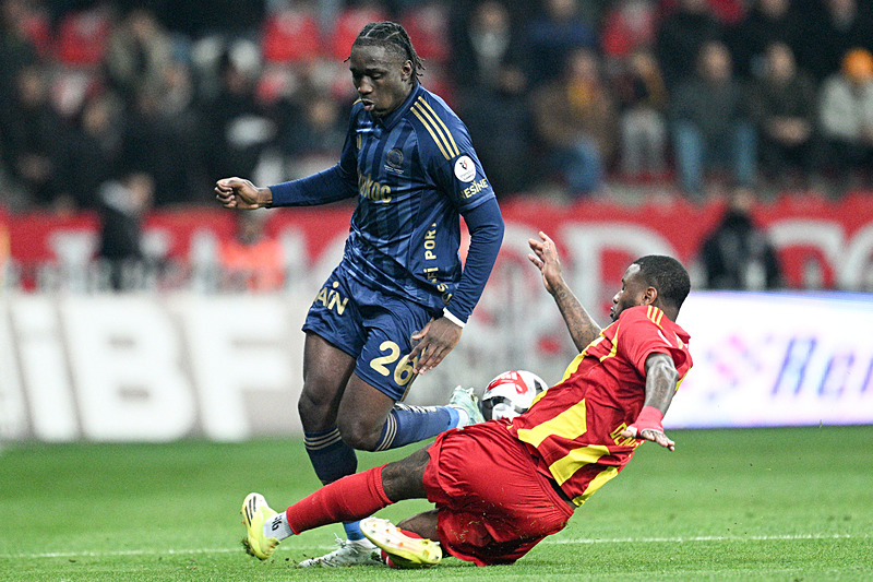 Fenerbahçe’den şampiyonluk transferi! Sürpriz Galatasaray detayı