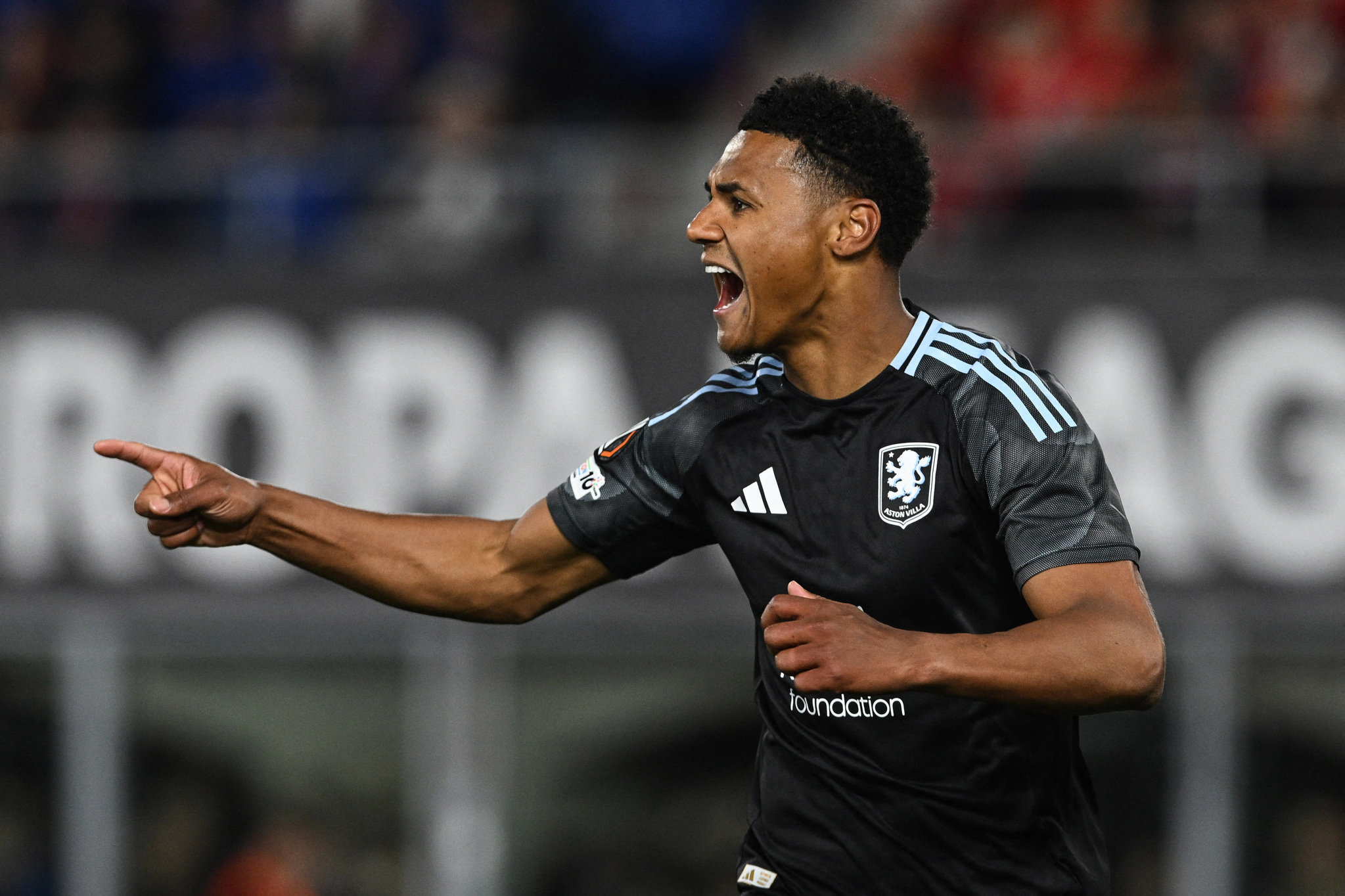 Fenerbahçe’den şampiyonluk transferi! Sürpriz Galatasaray detayı