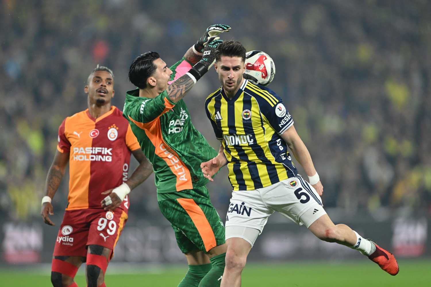 Fenerbahçe ve Galatasaray arasında Süper Final ihtimali!