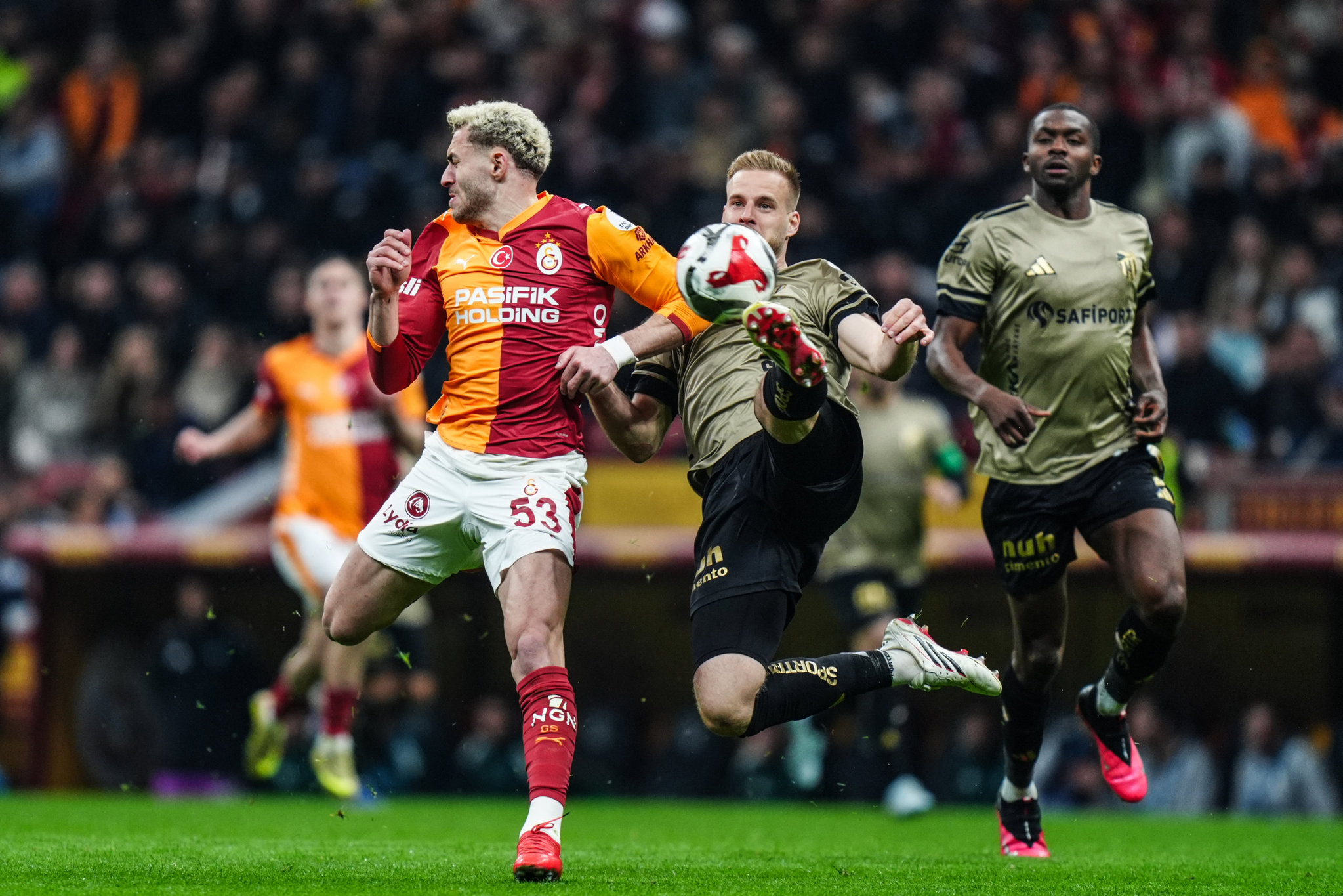 Ve Dursun Özbek kararını verdi! Okan Buruk ile yollar ayrılıyor mu?