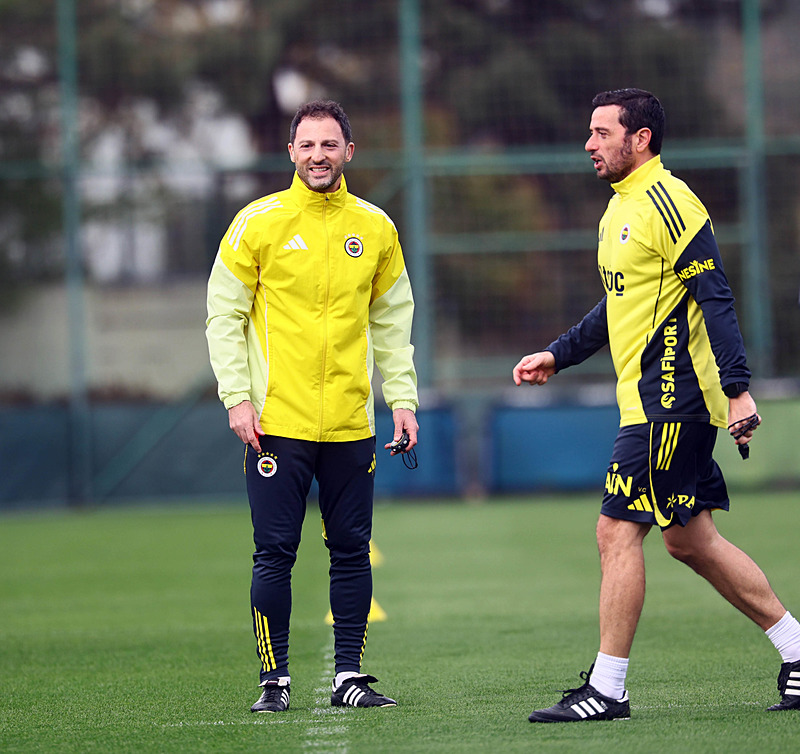 Fenerbahçe’de sağ kanada dünya yıldızı! Başkan Saran devrede