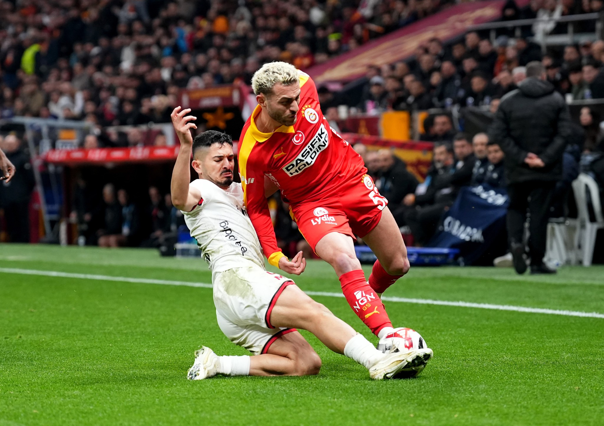 Galatasaray’ın ilk transferi Süper Lig’den! Cimbom’dan sürpriz hamle