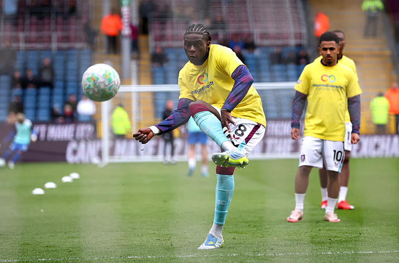 Galatasaray’a yeni orta saha İngiltere’den! Kiralama formülü kullanılacak