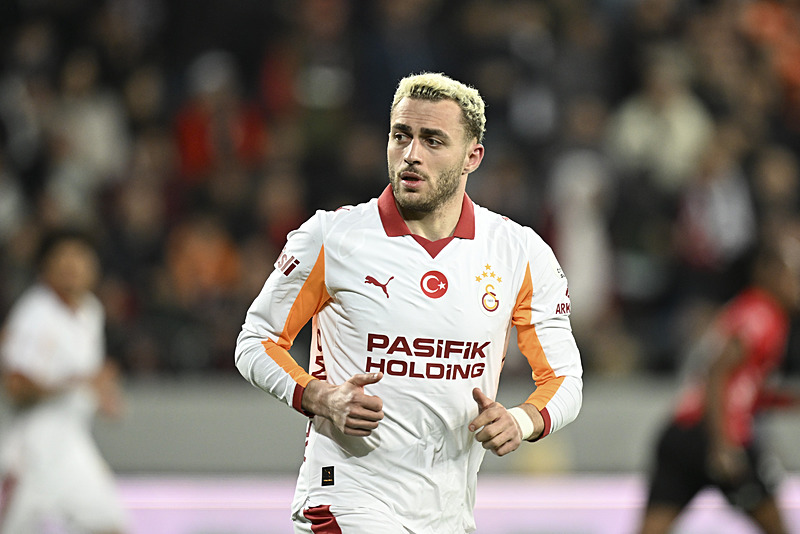 Süper Lig’de dev derbi heyecanı! İşte Galatasaray-Fenerbahçe maçında takip edilecek yıldızlar