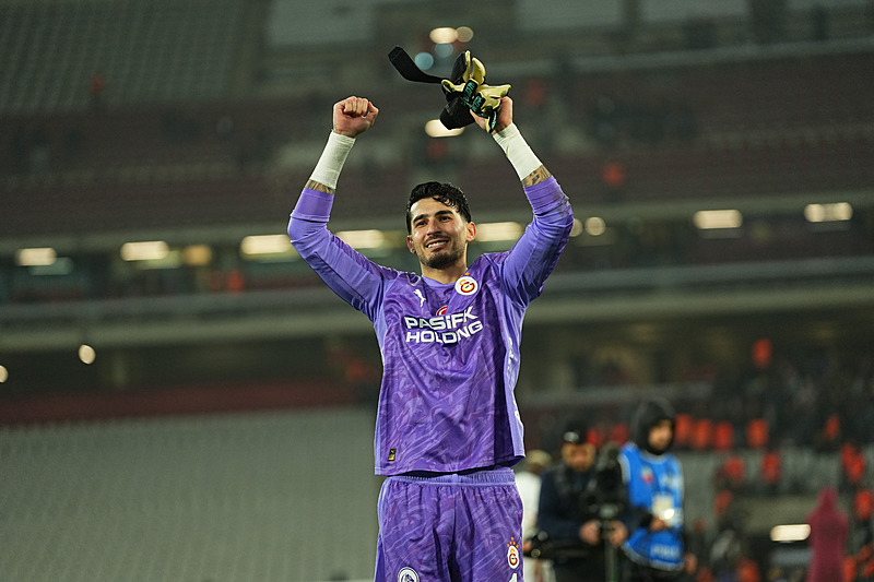 Süper Lig’de dev derbi heyecanı! İşte Galatasaray-Fenerbahçe maçında takip edilecek yıldızlar