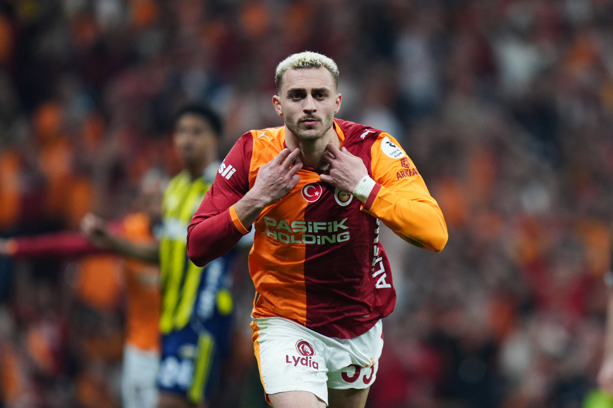 Arsenal, Galatasaray’ın 2 yıldızına daha talip! Osimhen haricinde o oyuncuları izlediler