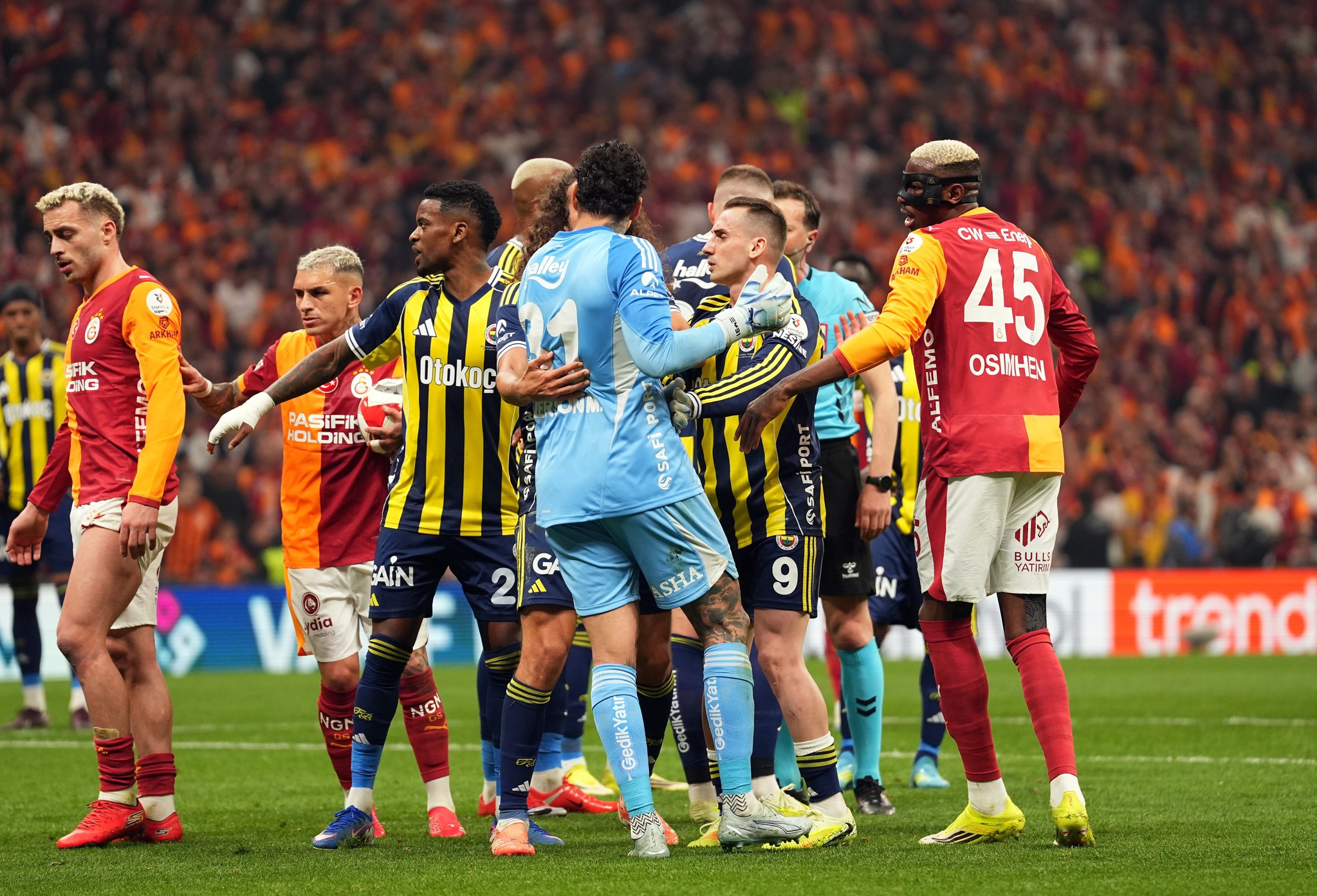 Ederson’dan Fenerbahçe’ye ayrılık teklifi! 10 milyon Euro...