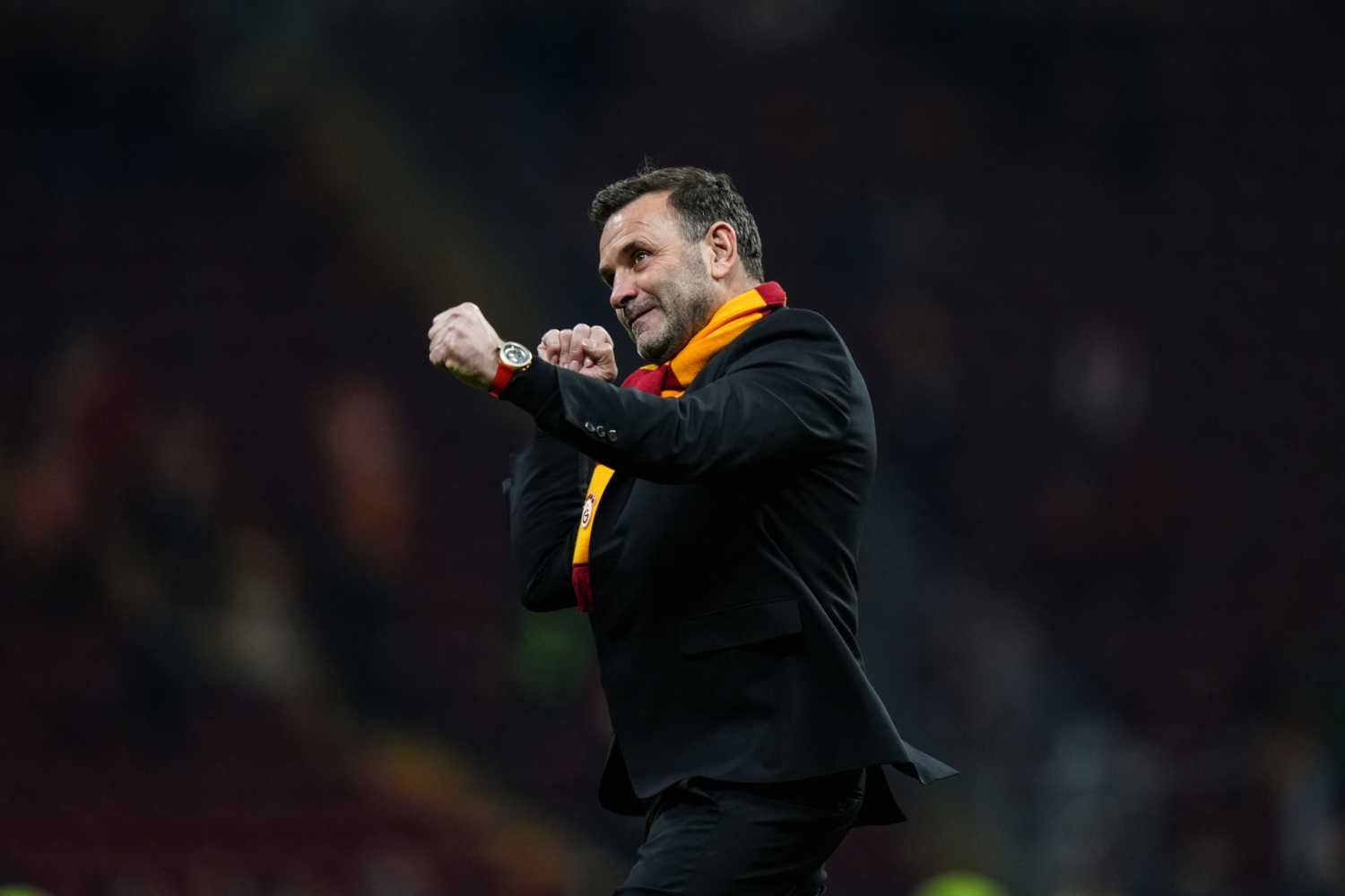 Okan Buruk’tan bir rekor daha! Sezonu şampiyonlukla tamamlası halinde...