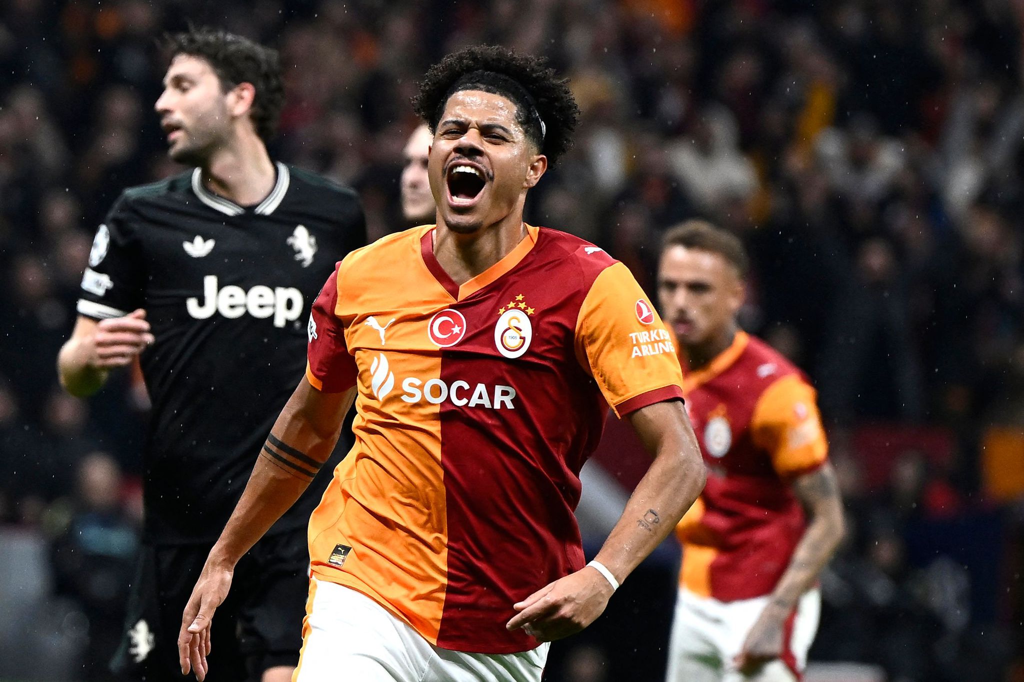 Galatasaray’da Gabriel Sara, Premier Lig yolunda: Dev kulüpler devrede!