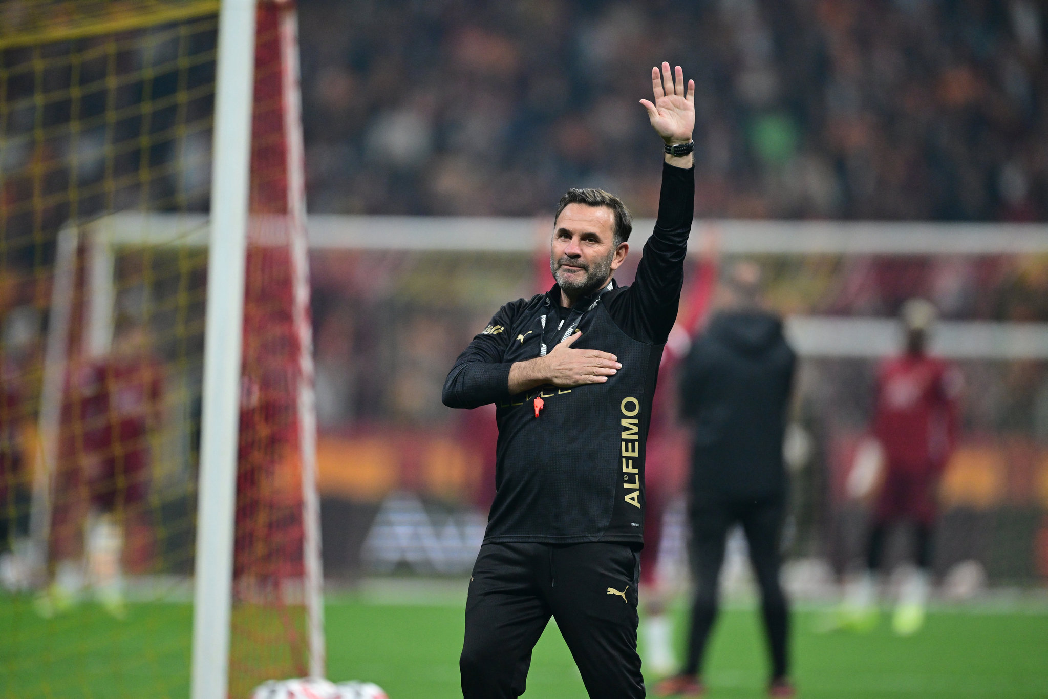 Fenerbahçe’nin eski yıldızı Galatasaray’a! Bu transfer büyük ses getirir