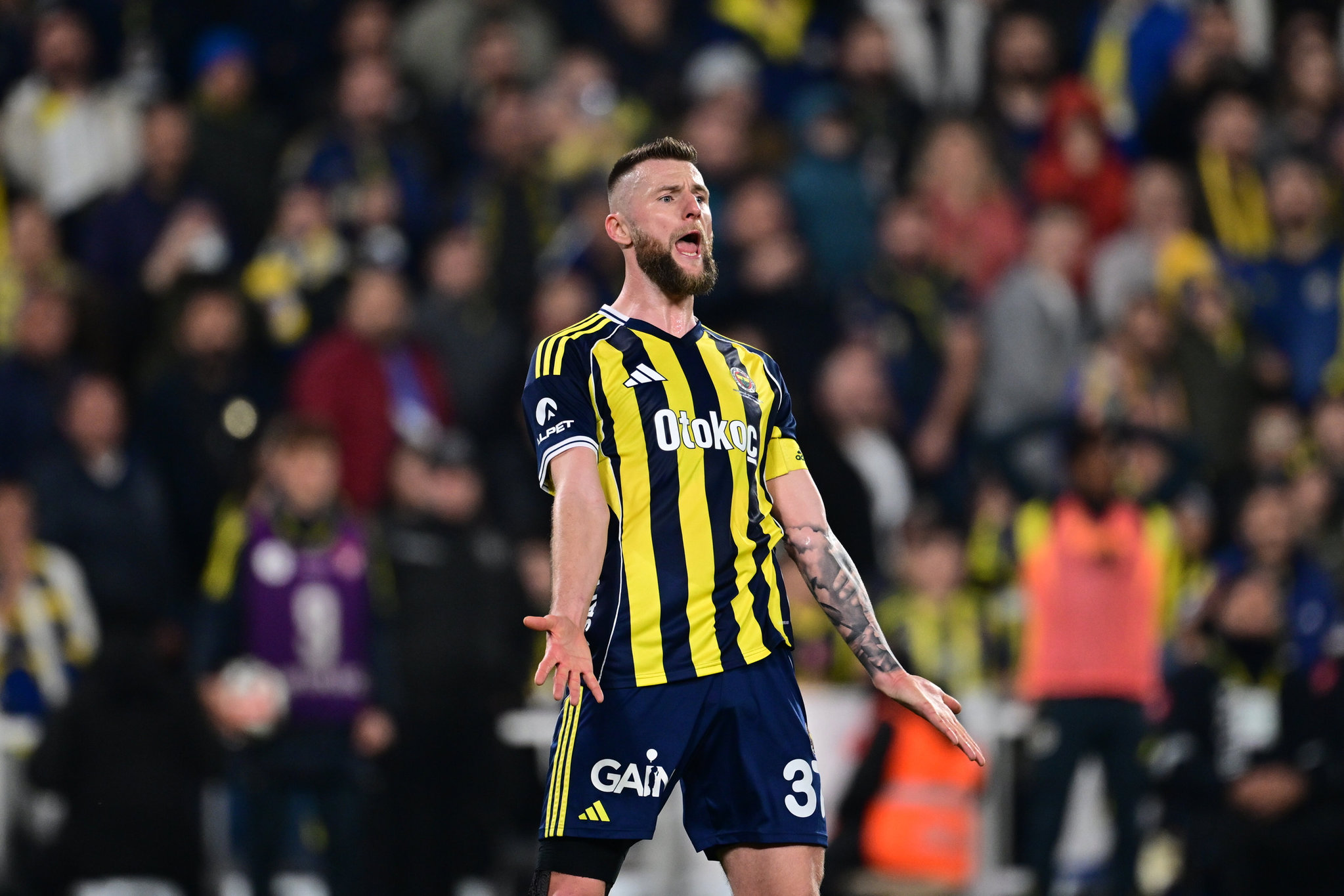 Fenerbahçe’ye Milan Skriniar’dan kötü haber!