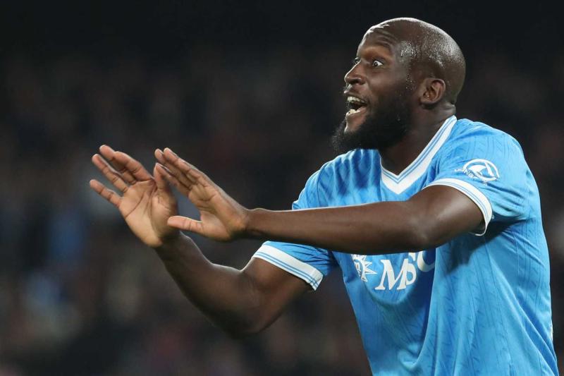 Napoli’den Galatasaray’a bir golcü daha! Romelu Lukaku...