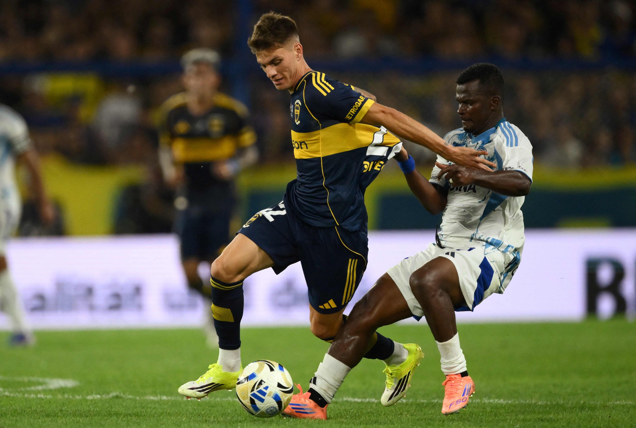 Fenerbahçe’de kanat transferi için yeni isim gündemde: Kevin Zenon!