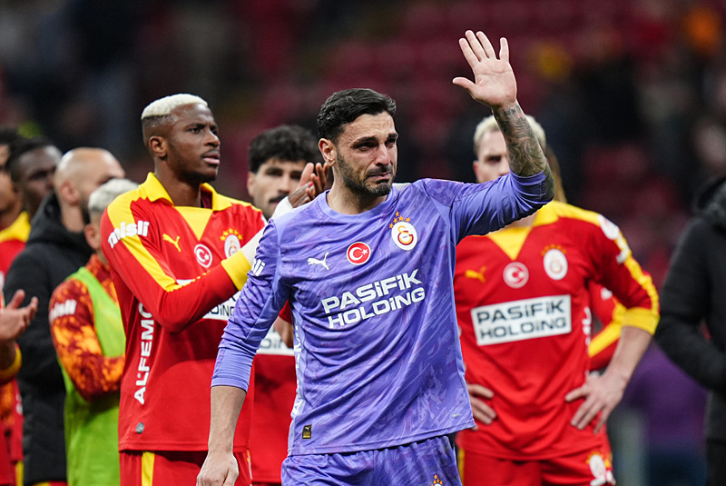 Galatasaray’da Günay’ın yerine kaleye 2 aday!
