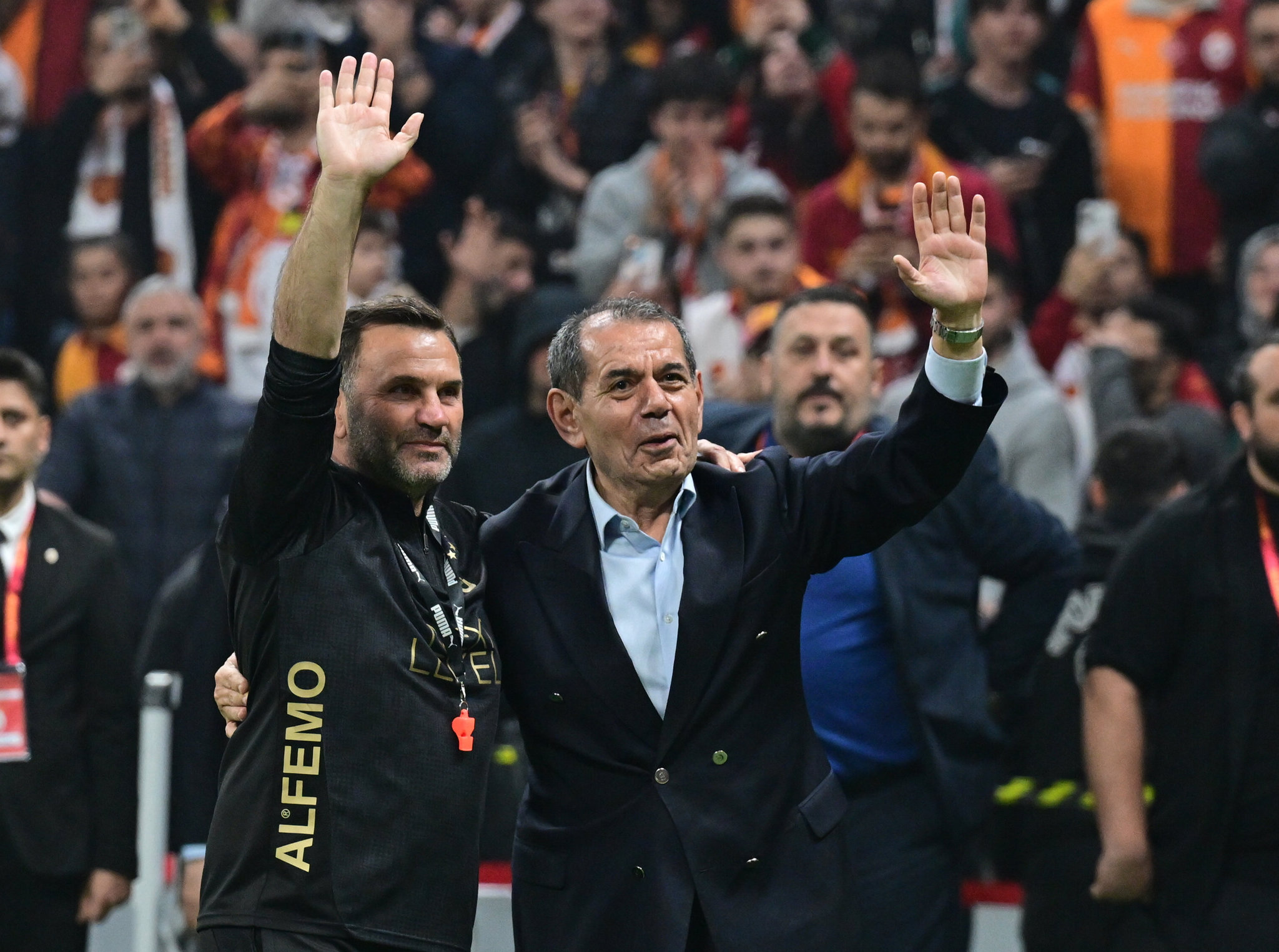 Galatasaray transferde yeniden masaya oturacak! İşte istenen bonservis bedeli