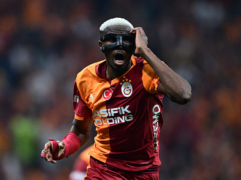 Efsane futbolcudan Chelsea’ye flaş transfer önerisi! Galatasaray taraftarını kızdıracak haber