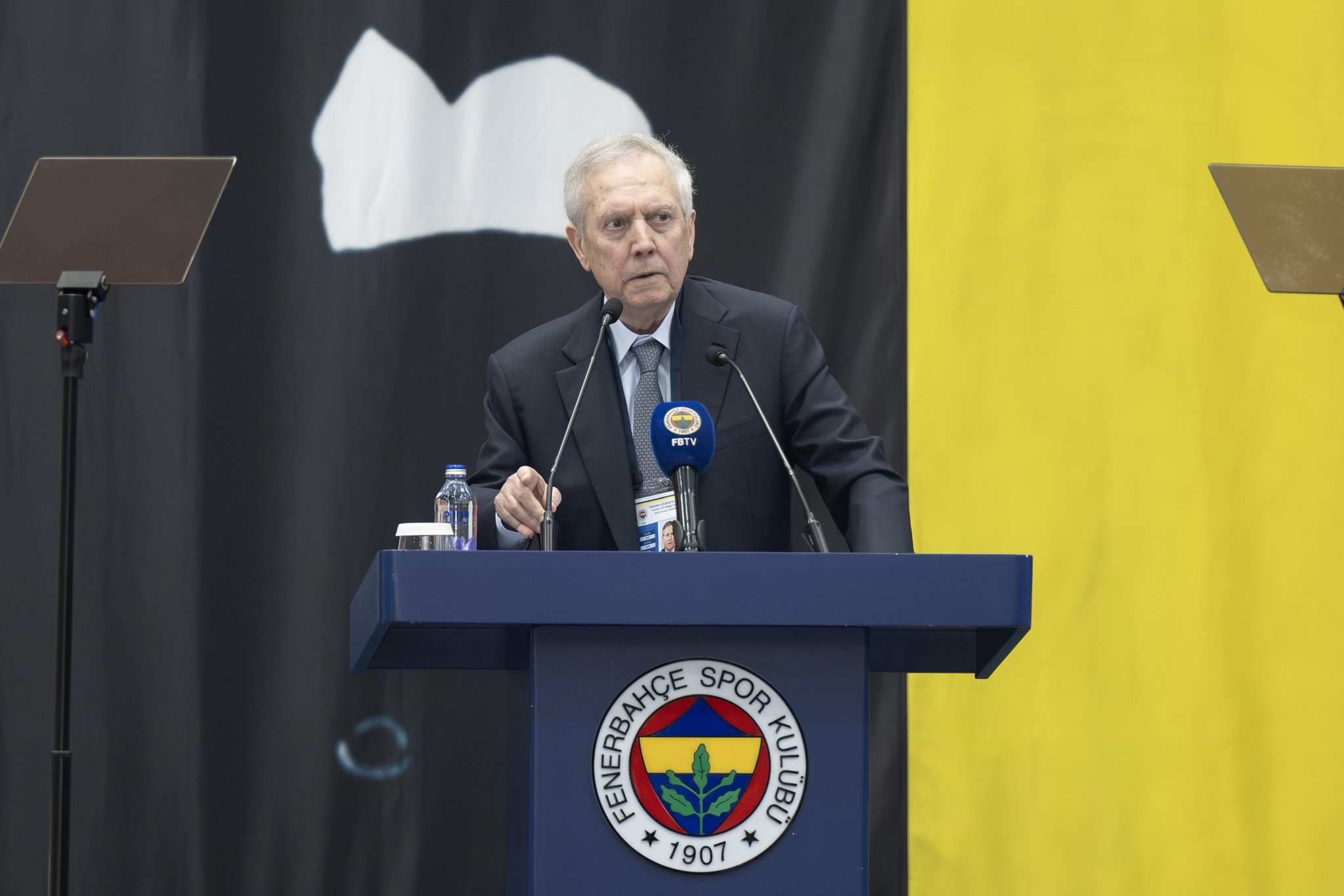 İşte Aziz Yıldırım’ın 1 numaralı hoca adayı! Fenerbahçe’de sürpriz gelişme