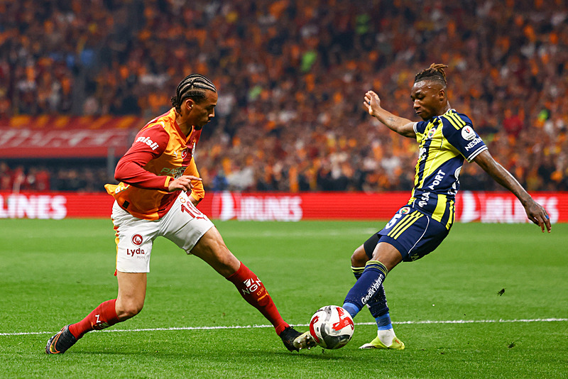 Aziz Yıldırım 12 futbolcunun biletini kesti! İşte Fenerbahçe’de ayrılacaklar listesi