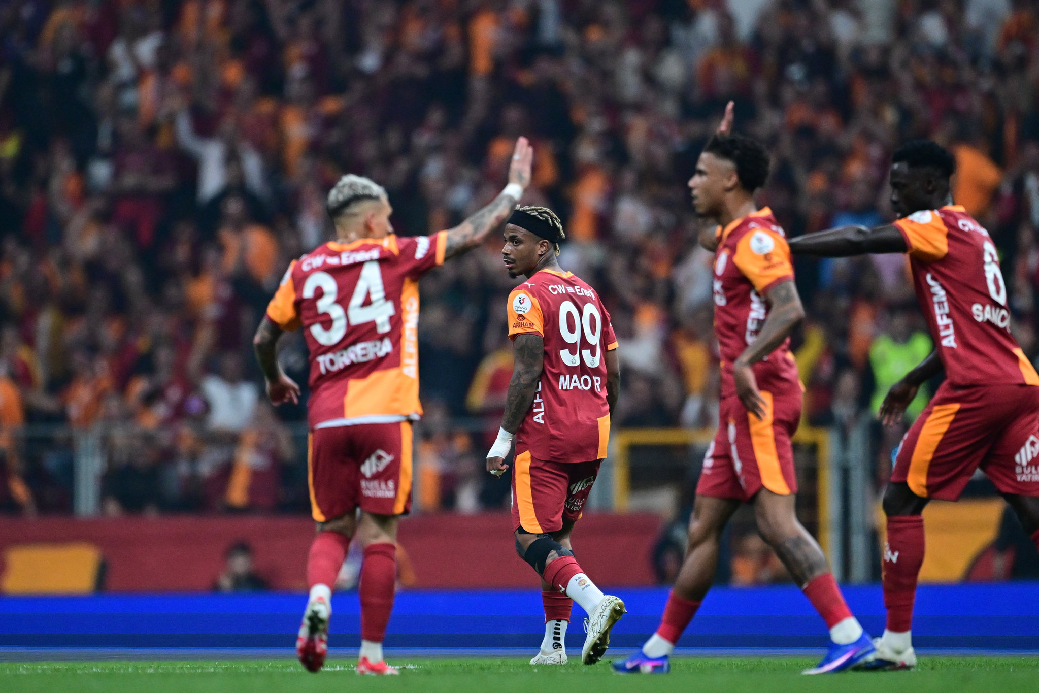Galatasaray’da Barış Alper değil o isim yolcu! 10+4 kuralı...
