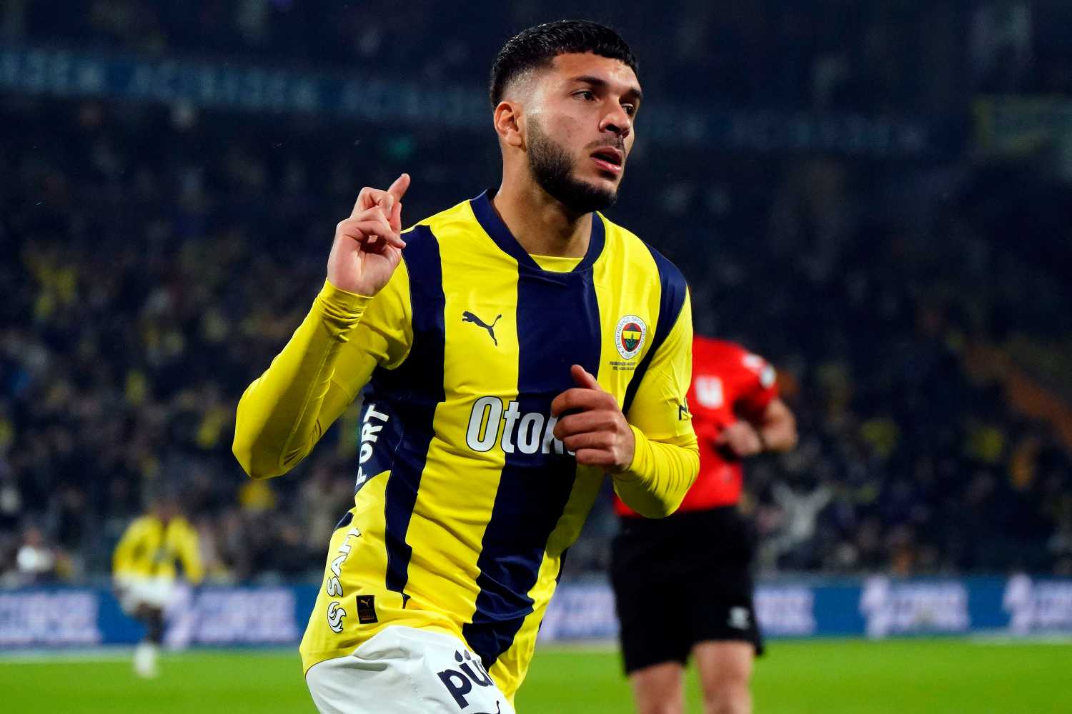FENERBAHÇE TRANSFER HABERİ: Oğuz Aydın’a  sürpriz talip! Yeni adresi...