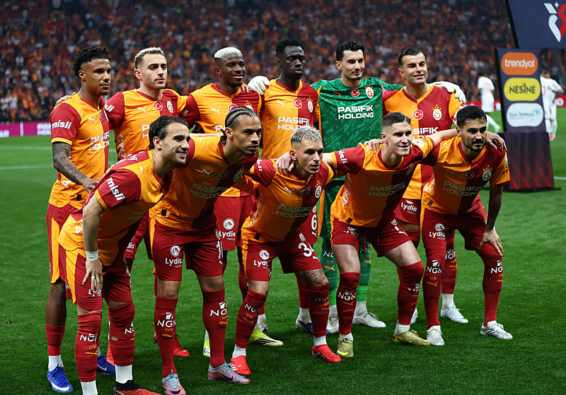 Galatasaray’a 35 milyon Euro’luk 10 numara! Transferde rakip Bayern Münih