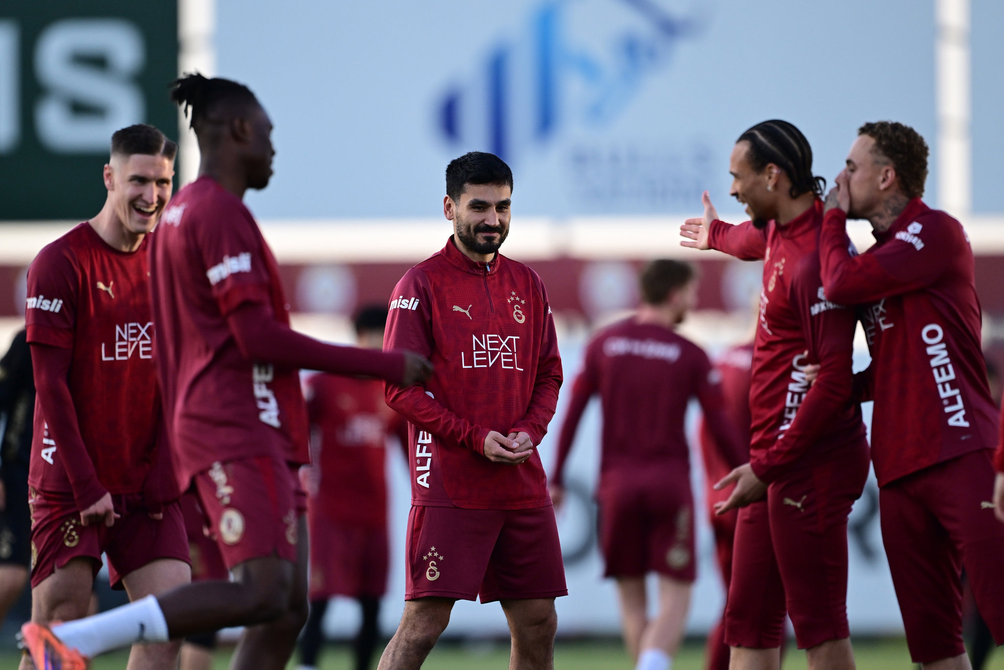 Galatasaray’dan sürpriz transfer! Menajeri İstanbul’a geldi