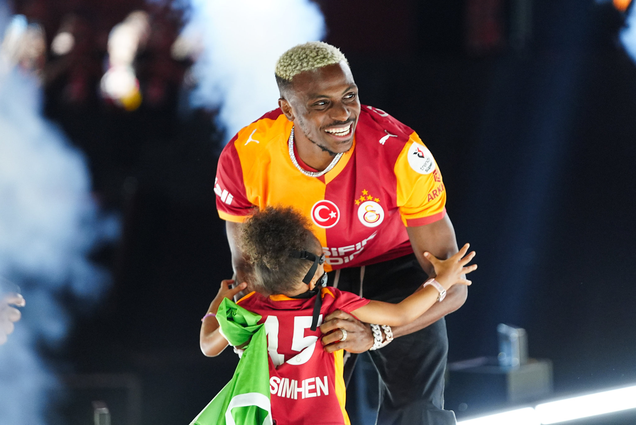 Galatasaray’dan orta sahaya dev hamle! 3 yıldız gündemde