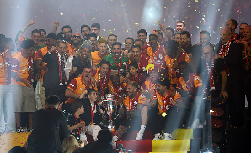 Galatasaray’a Alman 10 numara! Menajeriyle temasa geçildi