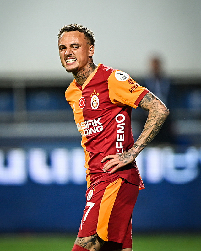 Galatasaray’dan yeni yabancı kuralı hamlesi! Noa Lang’in yerine...