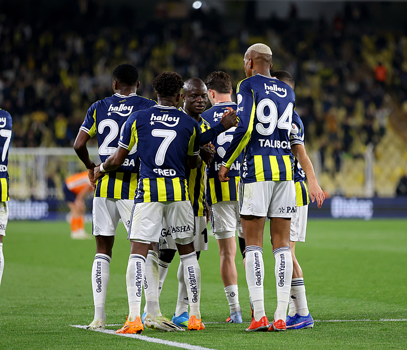 Fenerbahçe’de büyük değişim kapıda! 8 ayrılık netleşti