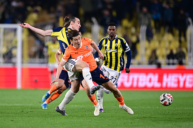 Fenerbahçe’de büyük değişim kapıda! 8 ayrılık netleşti