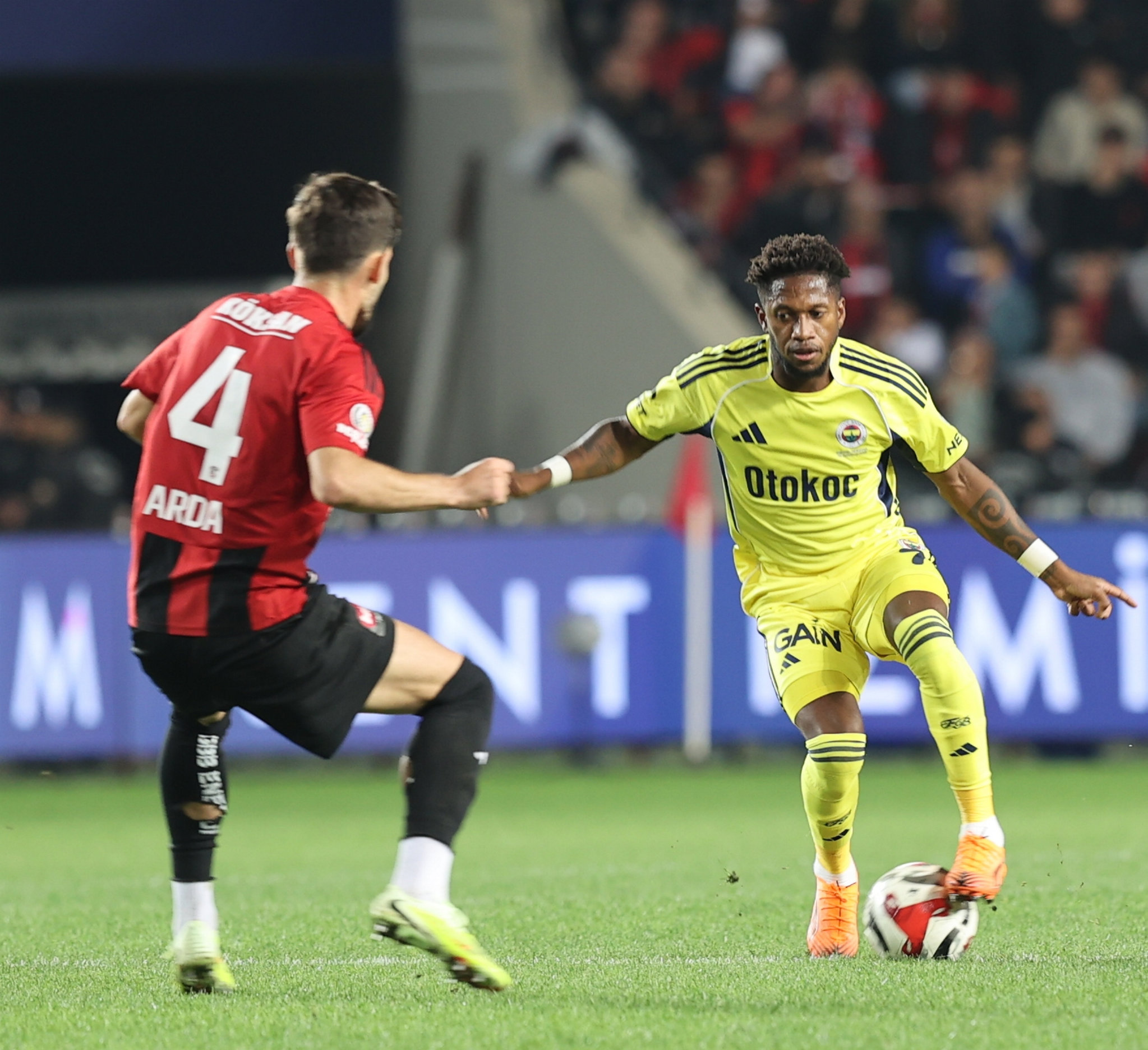 Fenerbahçe transfer kararını verdi: Fred’e bir talip daha çıktı!
