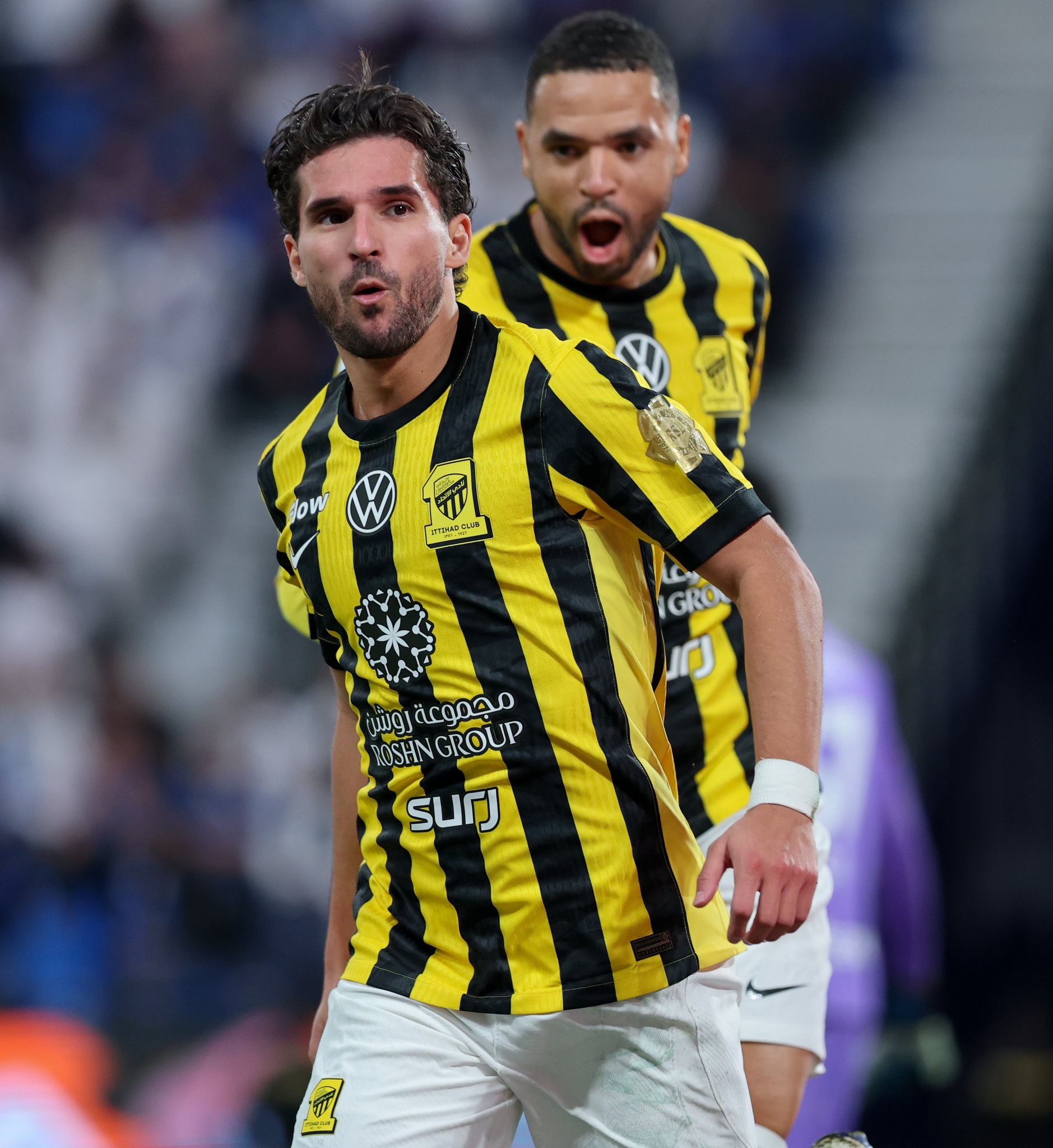 Fenerbahçe, Al Ittihad ile bir kez daha transfer masasında! Hedef Houssem Aouar