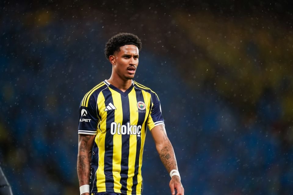 Fenerbahçe’ye Jayden Oosterwolde piyangosu! Roma’nın ardından bir talibi daha çıktı
