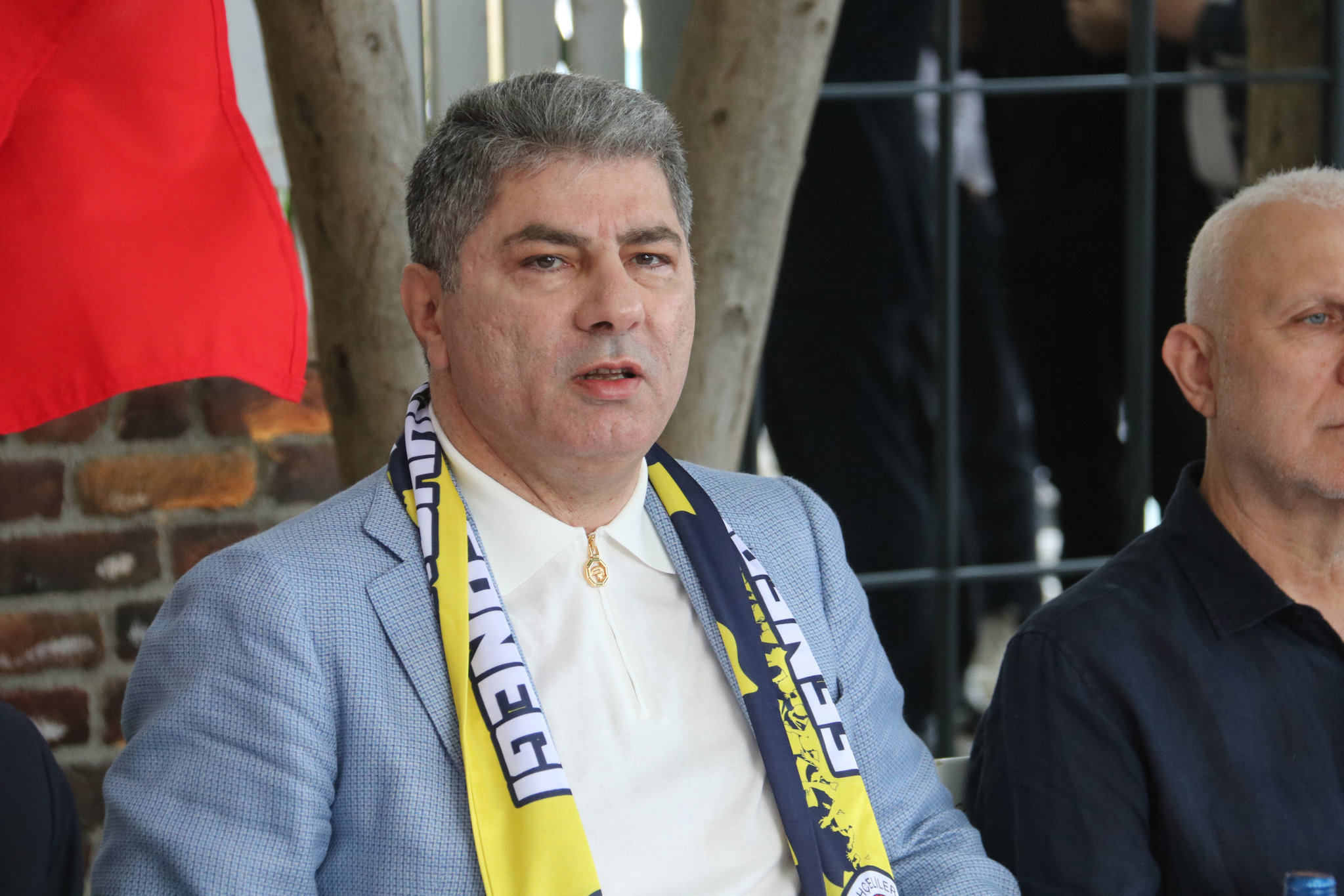 Hakan Safi’den flaş Rafael Leao ve Serhou Guirassy açıklaması!