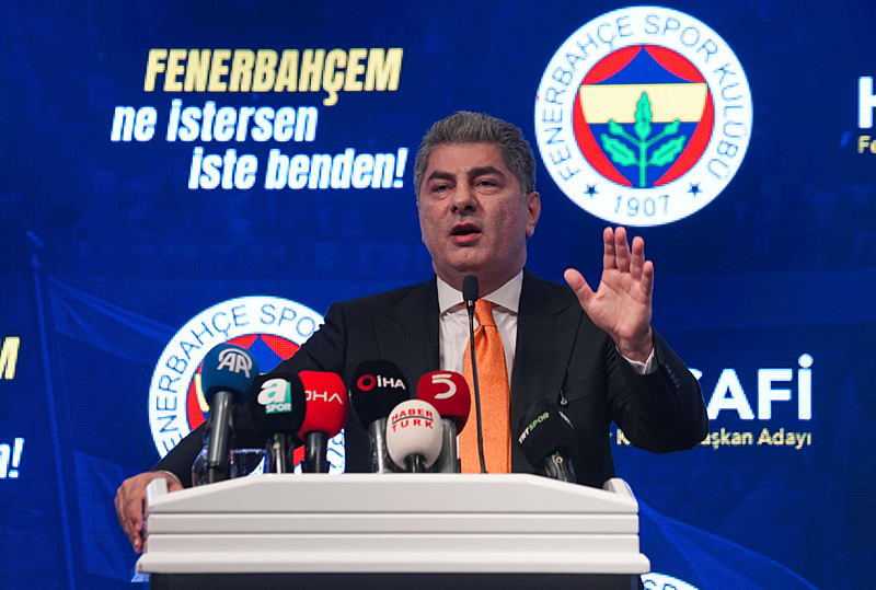Farioli Fenerbahçe’nin başına geçecek mi? Ünlü gazeteci sosyal medyadan duyurdu