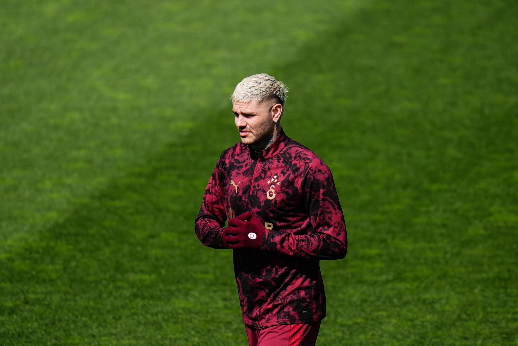 Arjantinli gazeteciden Mauro Icardi için çarpıcı sözler: Kendisinin kulübe teklif götürmesi gerekir