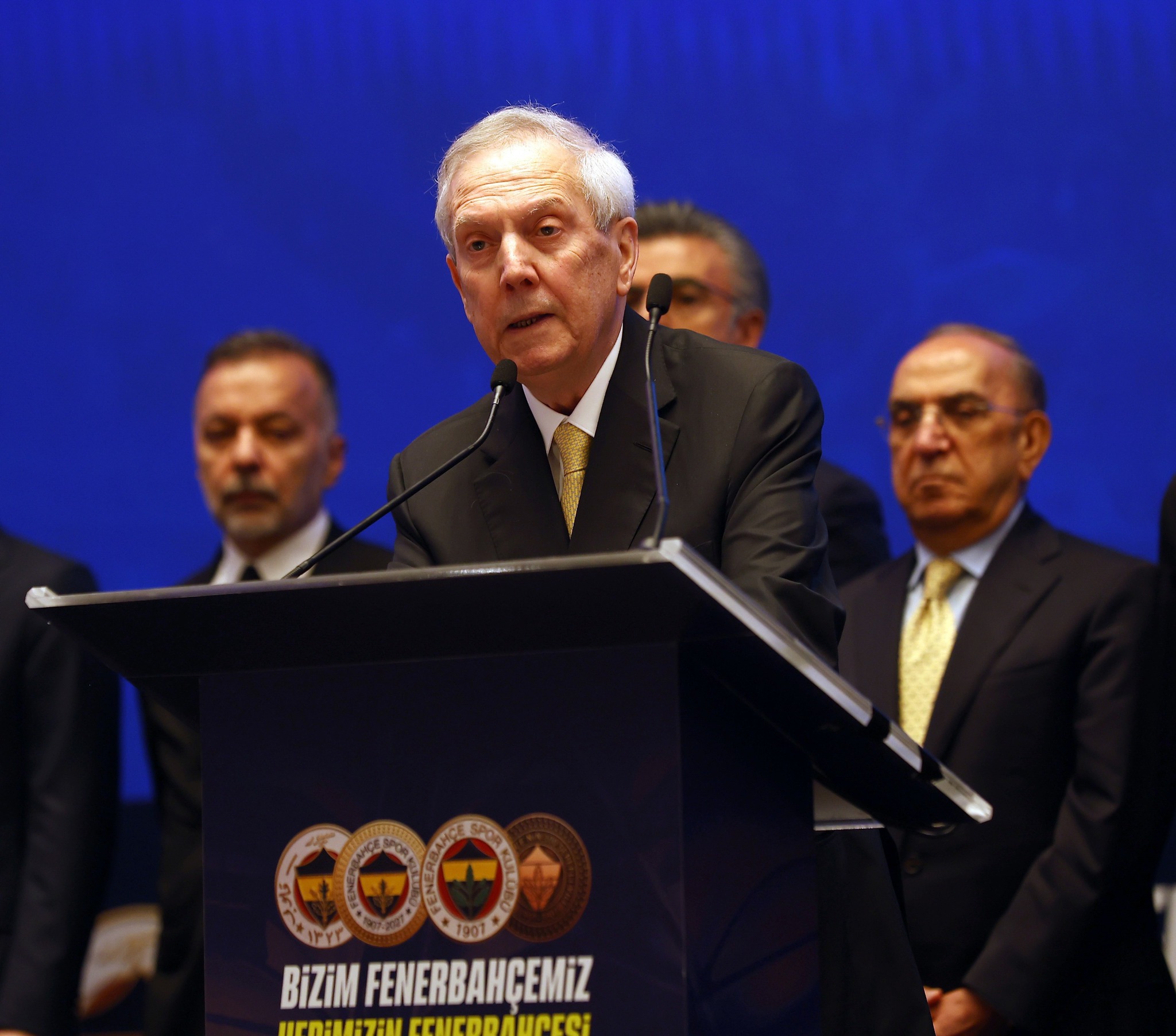 Aziz Yıldırım’dan Galatasaray’a dev çalım! Fenerbahçe’de transfer operasyonu başlıyor