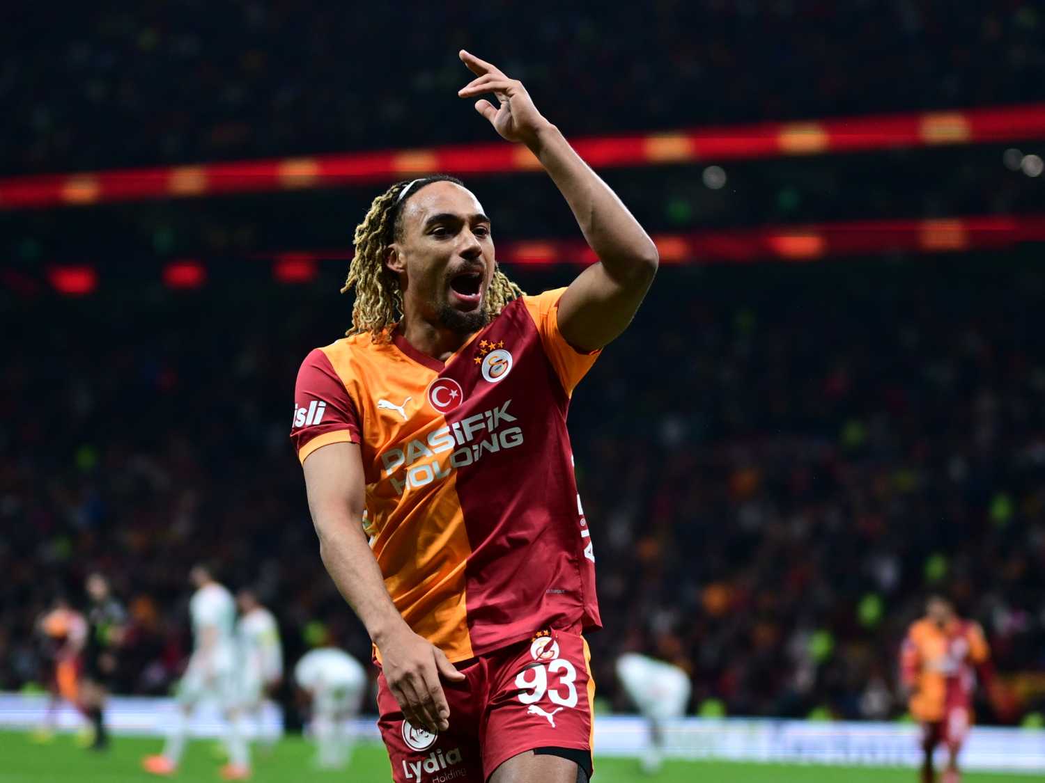 GALATASARAY HABERİ: Sacha Boey’nin kaderi Singo’nun elinde! Transferde domino etkisi