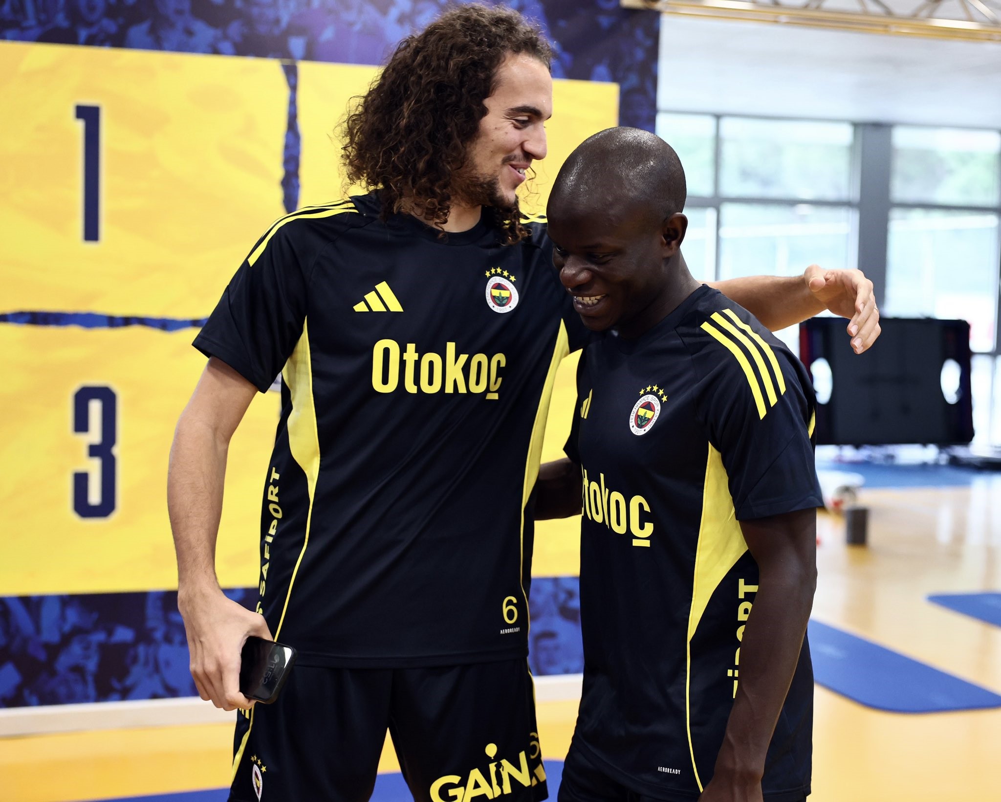 Aziz Yıldırım’dan Matteo Guendouzi kararı! Takımdan gönderilecek mi?