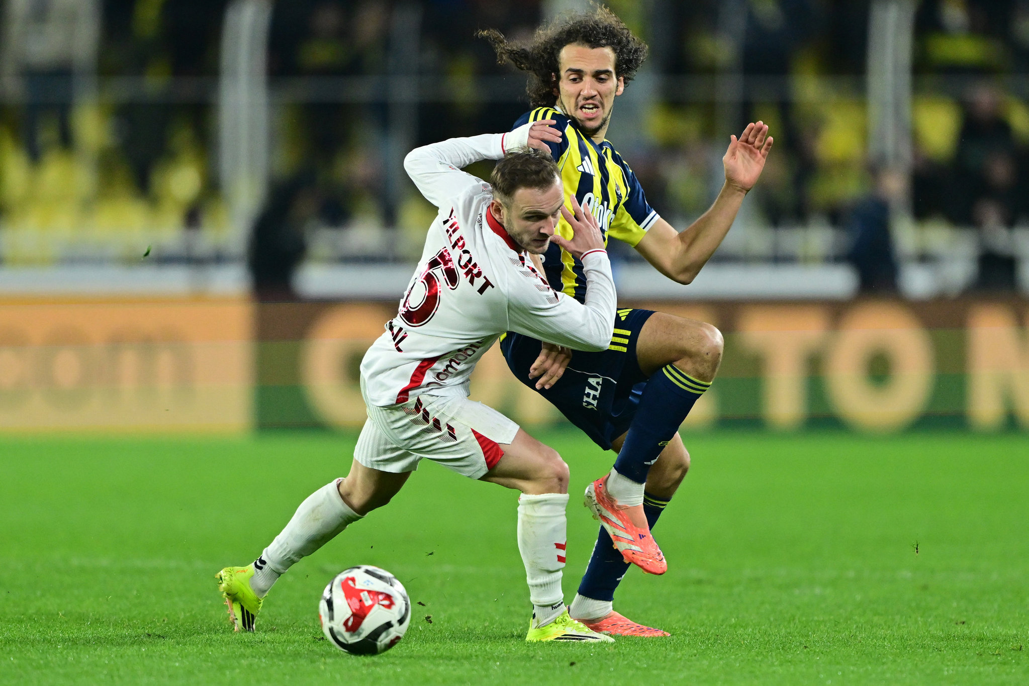 Aziz Yıldırım’dan Matteo Guendouzi kararı! Takımdan gönderilecek mi?