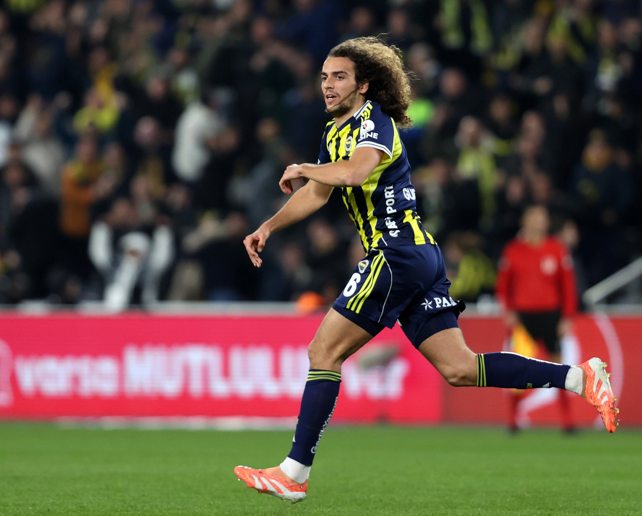 Aziz Yıldırım’dan Matteo Guendouzi kararı! Takımdan gönderilecek mi?