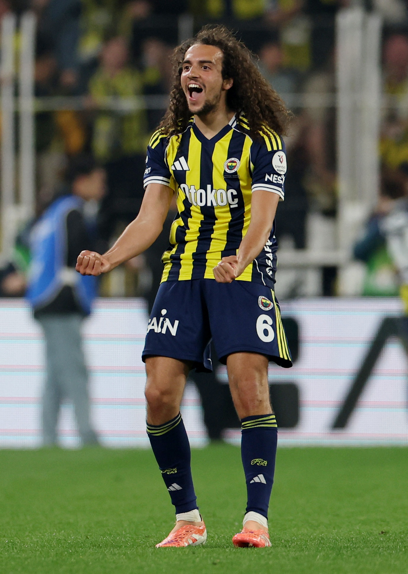 Aziz Yıldırım’dan Matteo Guendouzi kararı! Takımdan gönderilecek mi?