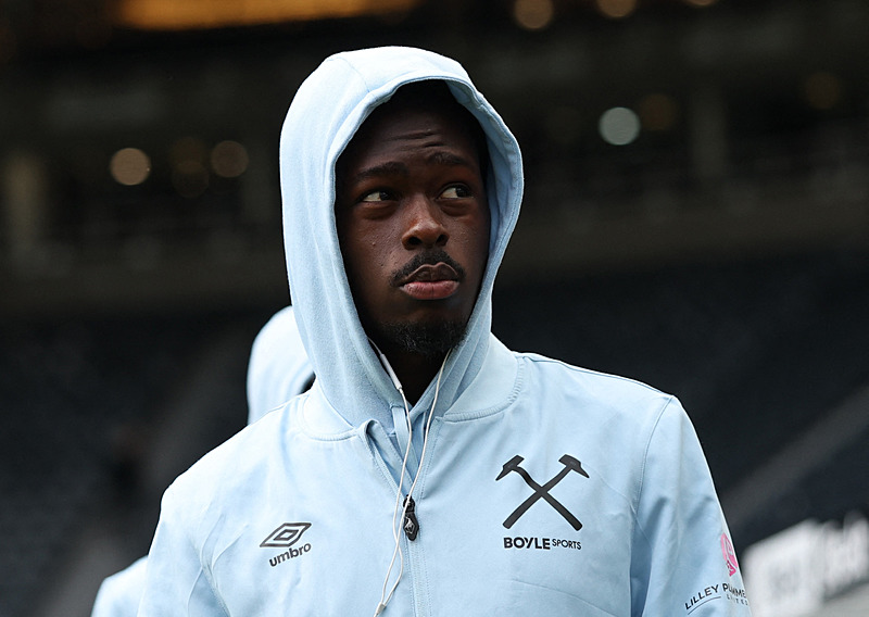 Galatasaray’a Ada’dan orta saha! Genç yıldız yeniden gündemde