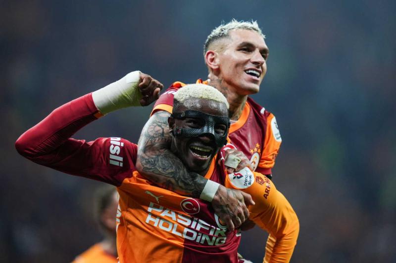 Osimhen için Galatasaray’a dudak uçuklatan teklif! Cimbom’un transfer kararı...