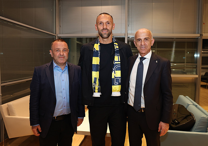 Fenerbahçe bir transfer daha bitiriyor! Hollanda basını duyurdu