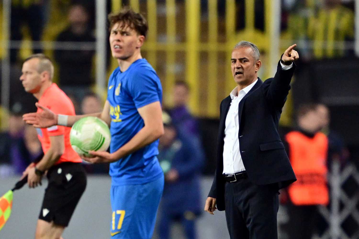 İsmail Kartal’dan dev neşter! İşte Fenerbahçe’de ayrılacaklar listesi