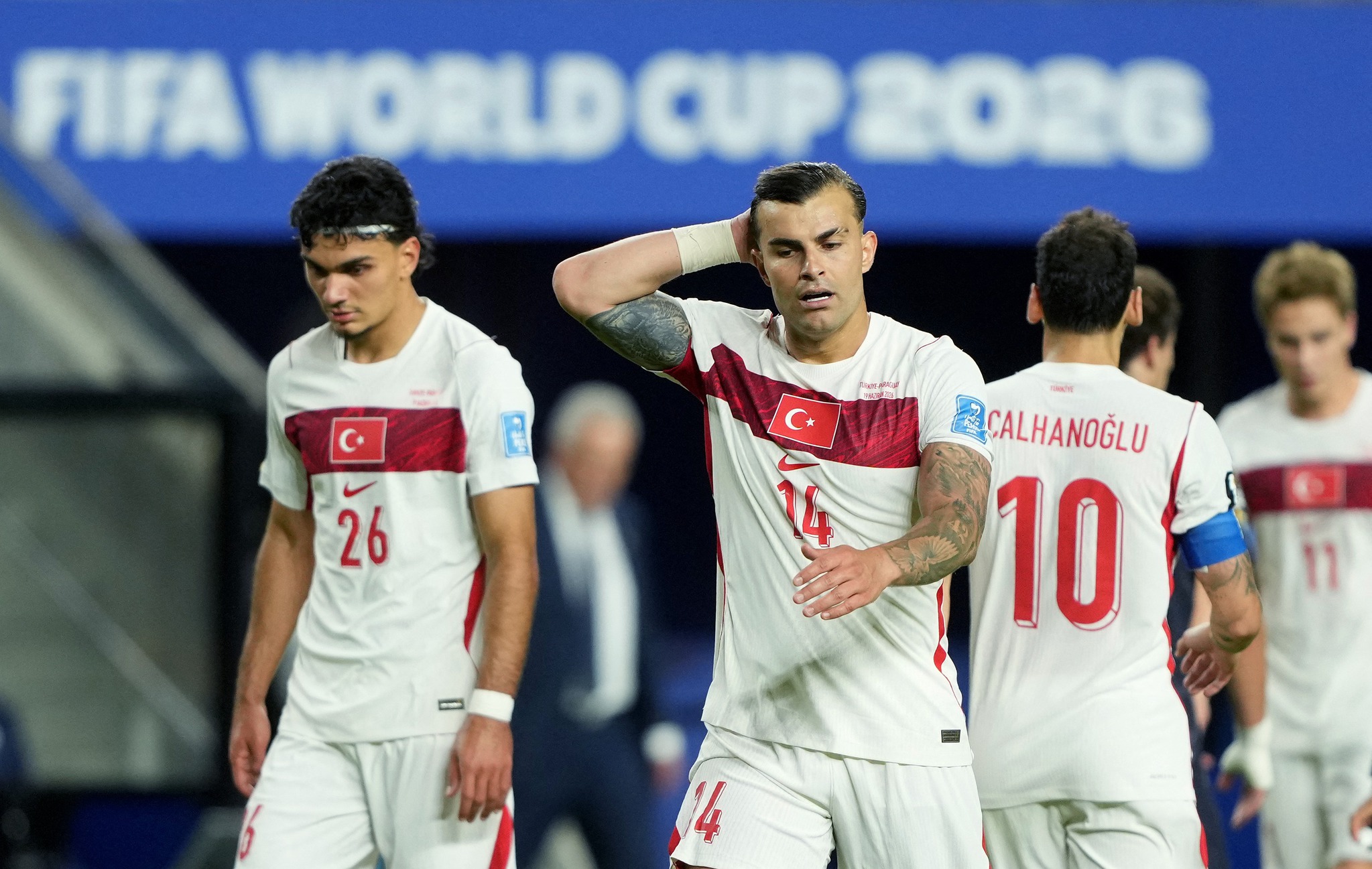 A Milli Futbol Takımımızda büyük üzüntü! Paraguay maçı sonrası sahayı gözyaşlarıyla terk ettiler
