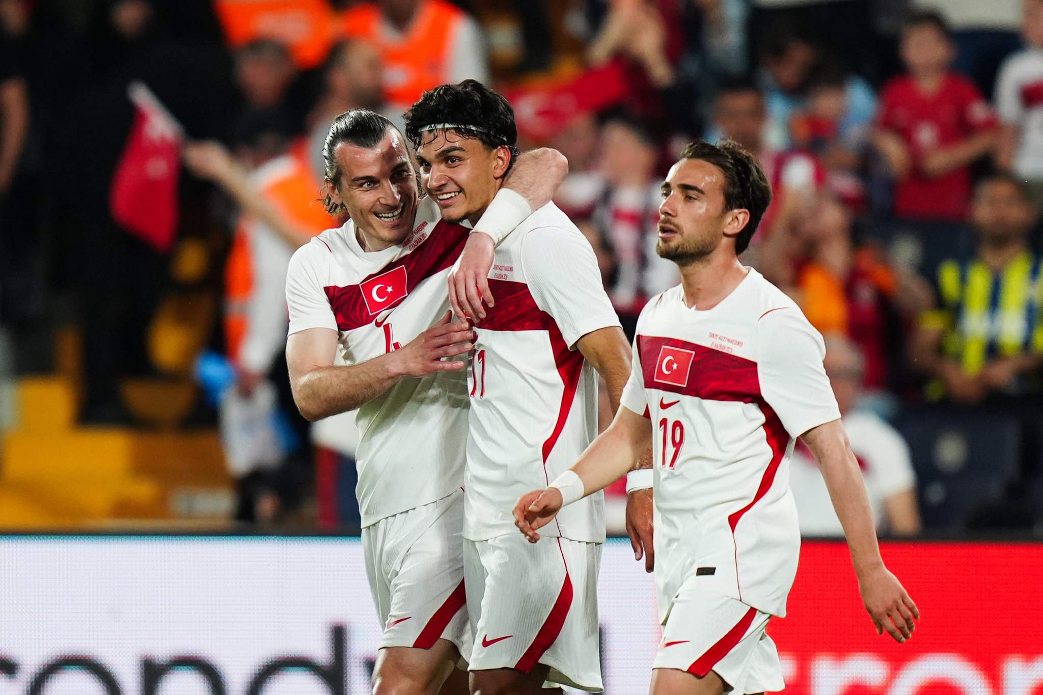 GALATASARAY HABERİ: Okan Buruk’tan o yıldıza transfer telefonu!