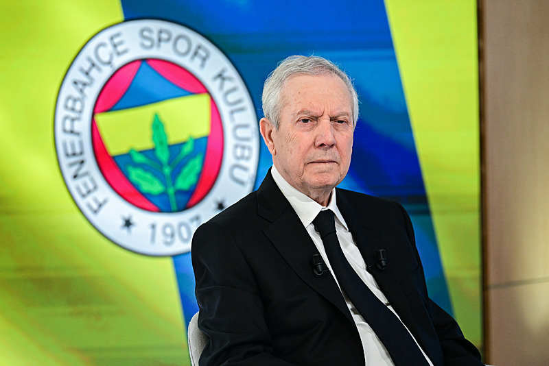 Fenerbahçe’de son dakika! Transfer teklifini kabul etti